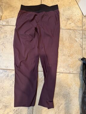 Lululemon men’s pants
